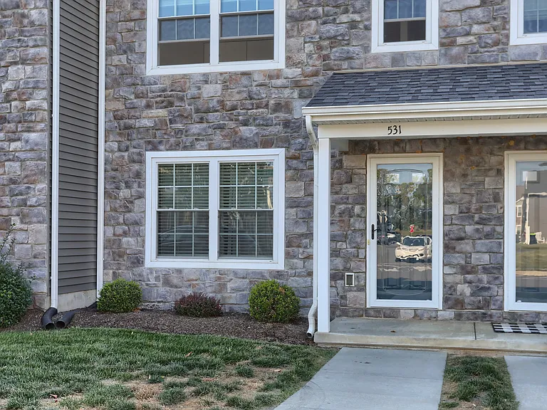 531 Byler Cir — Photo 28