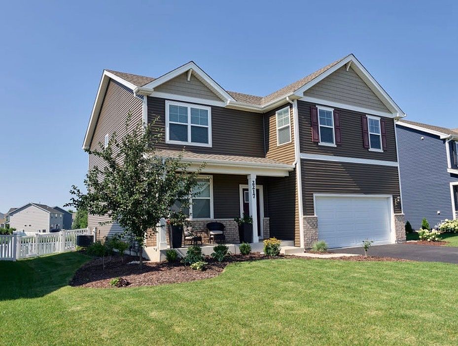 1st image of 2217 Daly Ln