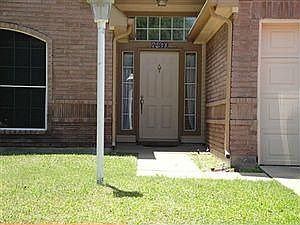 4th image of 4760 Baytree Dr