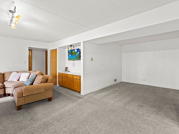 5th image of 18245 66th Ct APT 2A