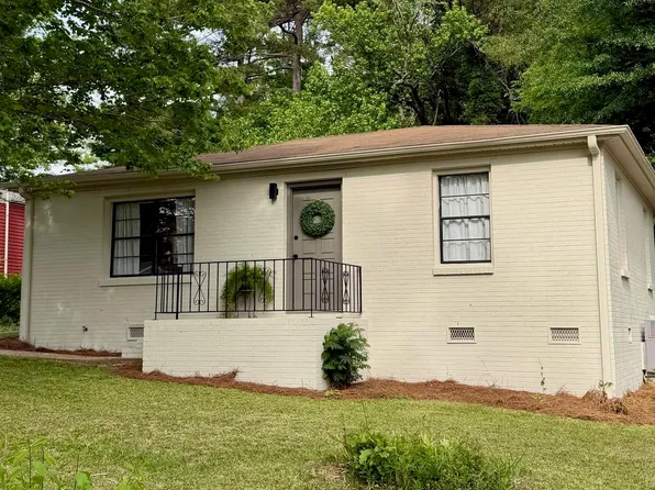 112 Louis Ave, Bessemer, AL 35023