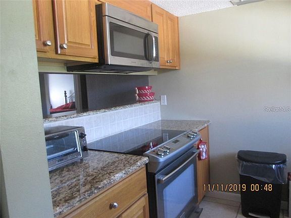 3rd image of 592 100th Ave N APT 206