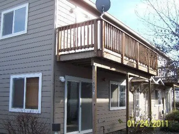 2965 Rainbow Ln, Fortuna, CA 95540