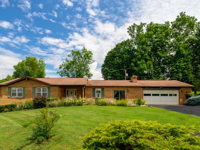 420 Cloverfield Ln, Lewisburg, WV, 24901