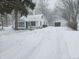 2365 Walnut Rd, Auburn Hills, MI 48326