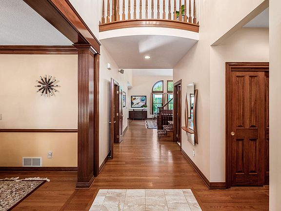 4th image of 5851 Rushwood Dr