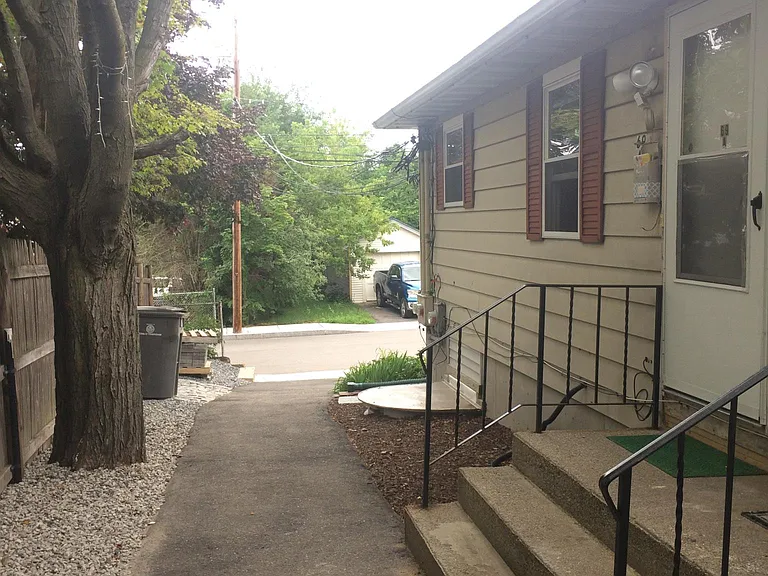 69 Bridges Street Ext #A — Photo 6
