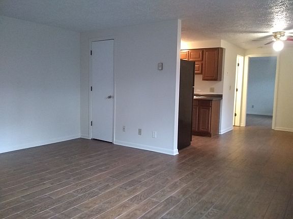 3rd image of 6062 Donna Jay Dr #1