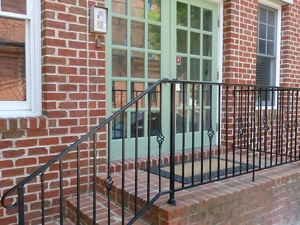 Welcome to 1200 Light Street!