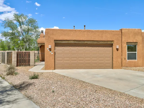 321 La Chamisal Ln NW, Los Ranchos De Albuquerque, NM 87107