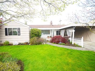 13505 16th Ave NE, Seattle, WA 98125