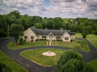 5022 Old Heady Rd, Louisville, KY 40299