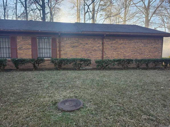 9906 Ramona Dr, Little Rock, AR 72209