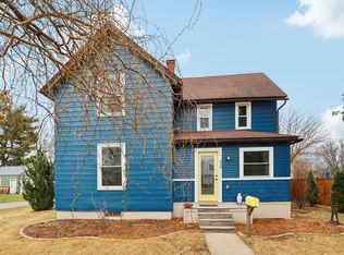 250 Holly Ct, Prairie Du Sac, WI 53578
