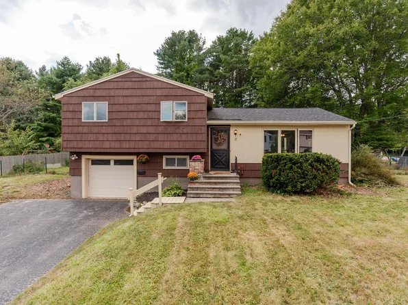 7 Pierce Lane, Brunswick, ME 04011