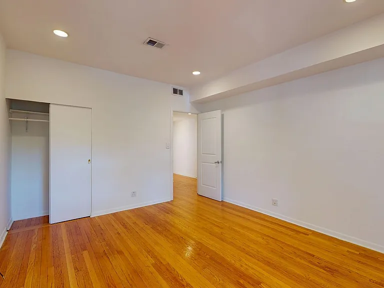 5532 S. Kimbark Avenue — Photo 21