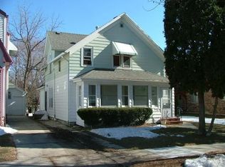 1952 S 79th St, West Allis, WI 53219