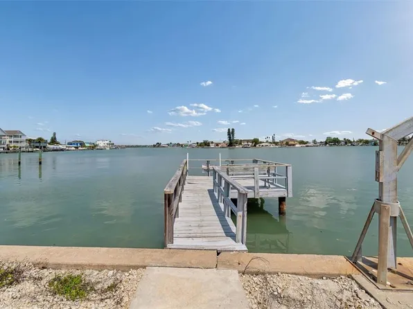 14257 N Bayshore Dr #1, Saint Petersburg, FL 33708
