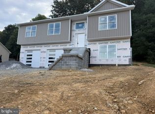 10868 Durham Cir, Waynesboro, PA 17268