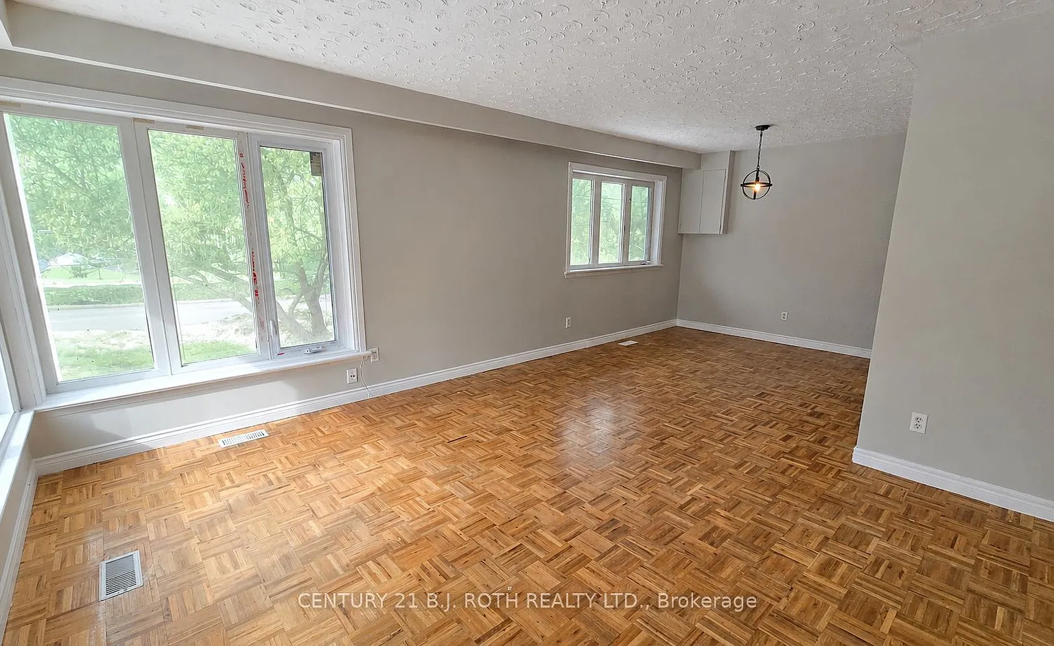 3 bed, $1,950 — Photo 4