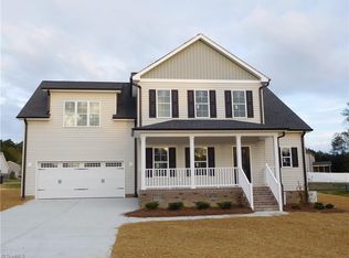1895 Moultrie Ct, Kernersville, NC 27284