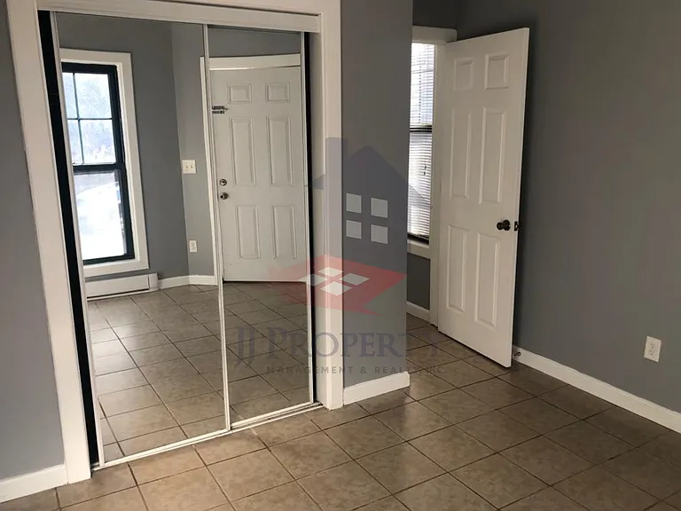 149 Valley St #1 — Photo 2