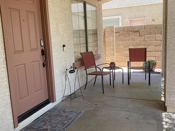 4th image of 4072 E Westchester Dr