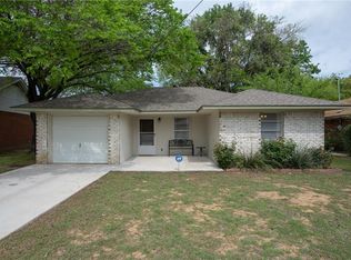 1052 Ramey Cir, Denton, TX 76205