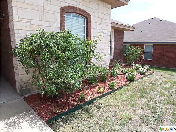 4th image of 2108 Joseph Dr