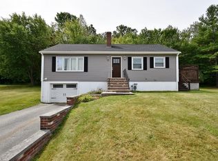 75 Lillian Ter, Dracut, MA 01826