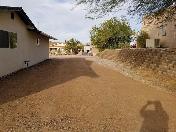 3rd image of 3820 Sloop Dr