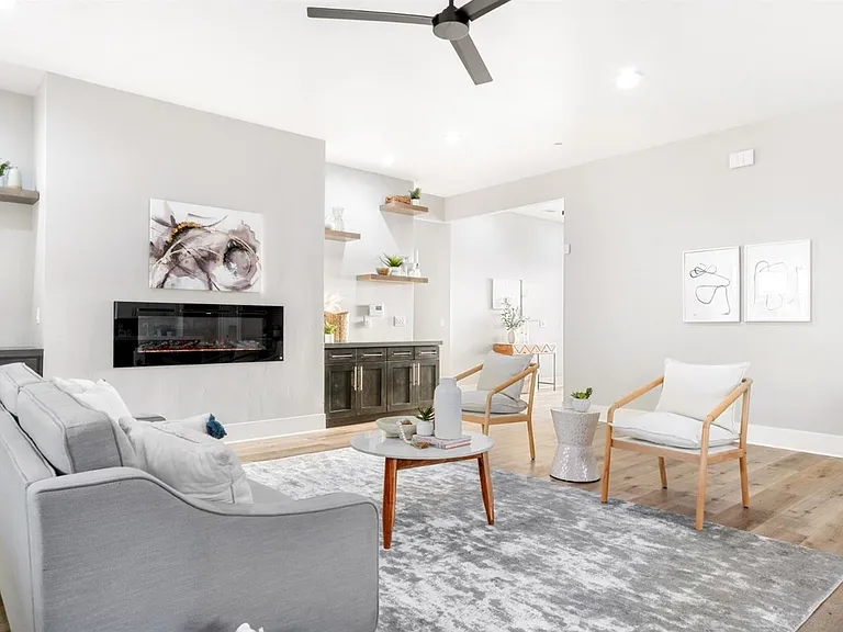 1130 Jonas Ave — Photo 15