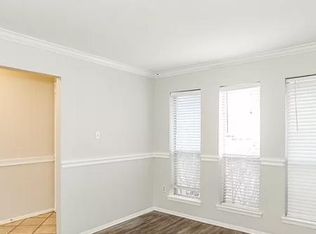 10610 Wingtip Dr, Houston, TX 77075