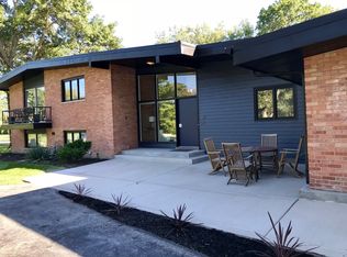 30 Graymoor Ln, Olympia Fields, IL 60461