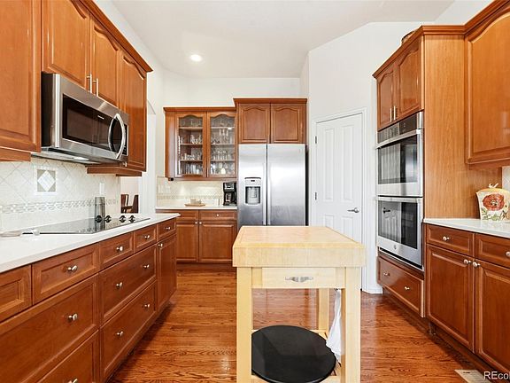 3rd image of 7111 Forest Ridge Circle