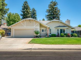 2444 Beverly Ave, Clovis, CA 93611