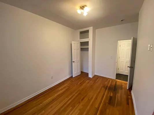 Rented by Tri Boro Terrace Realty | media 11