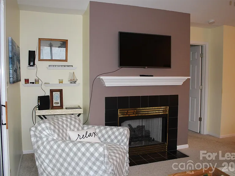 763 Southwest Dr — Photo 10