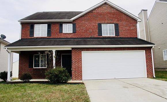 1st image of 734 Brampton Dr