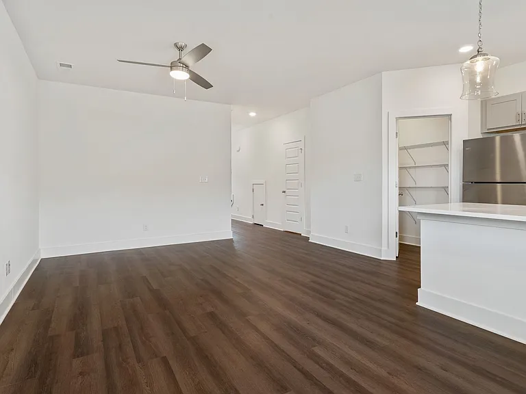 136 Huntley Knoll Dr — Photo 5