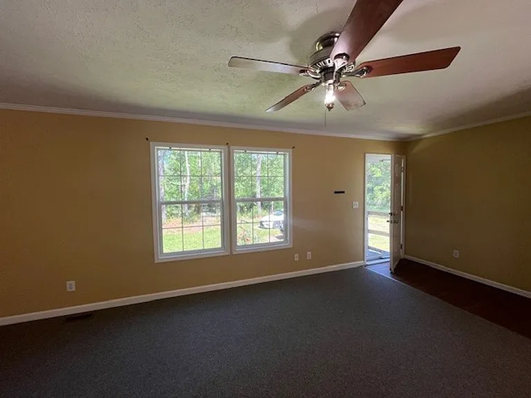 1346 Sandy Ridge Way NE — Photo 3