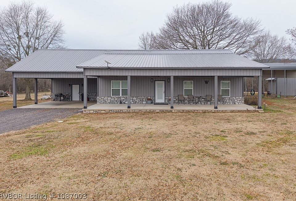 1st image of 3580 Ivy Ln