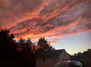 418 Magnolia Rd, Pemberton, NJ 08068