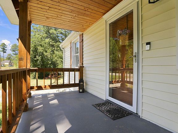 5th image of 314 N Pine St