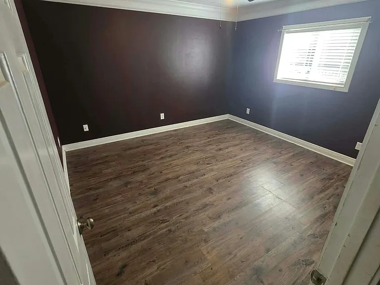 301 Reardon Blvd — Photo 10