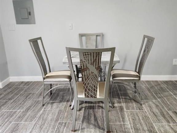 3rd image of 5008 Mountain Springs Way #1