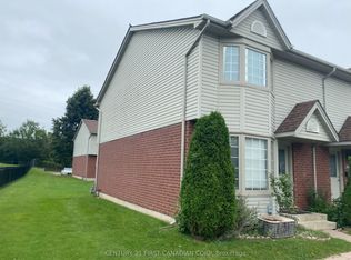 50 Chapman Ct #53, London, ON N6G 5E1