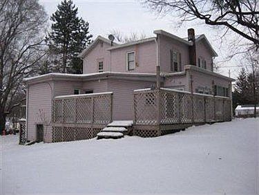 2nd image of 763 N Lincoln Ave