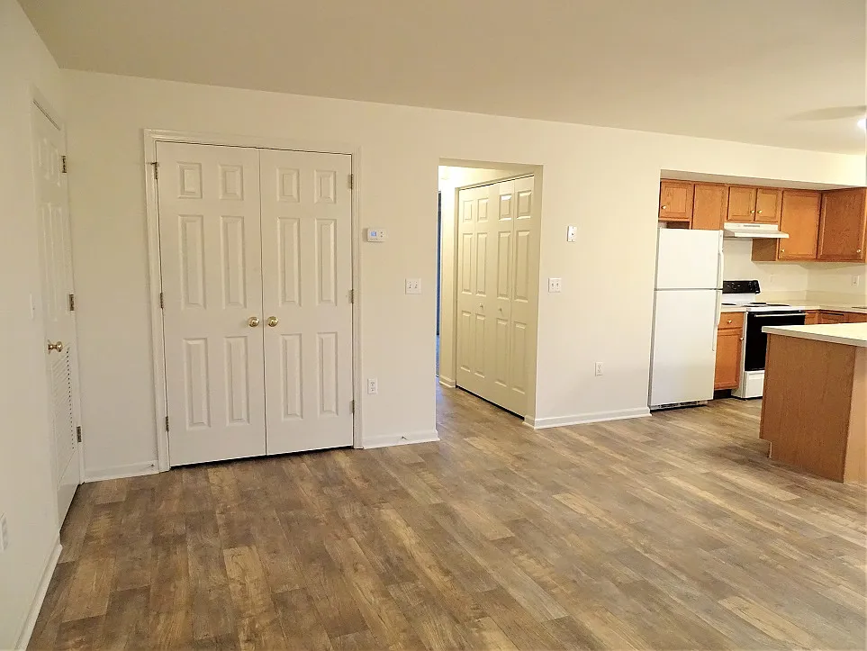 2 bed, $1,495 — Photo 2