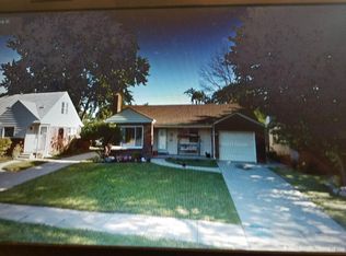 20691 Van Antwerp St, Harper Woods, MI